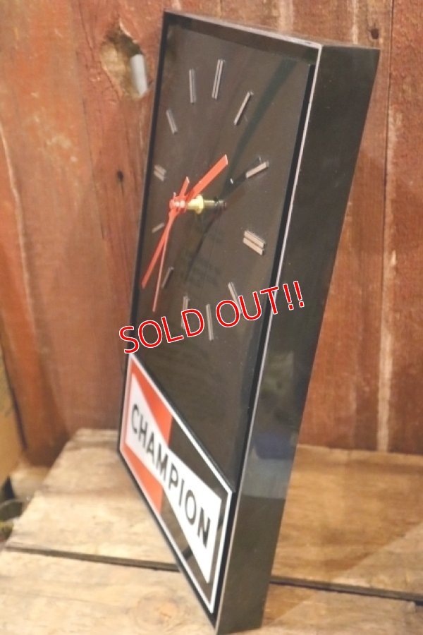 画像7: dp-250404-07 CHAMPION SPARK PLUGS 1970's-1980's Wall Clock