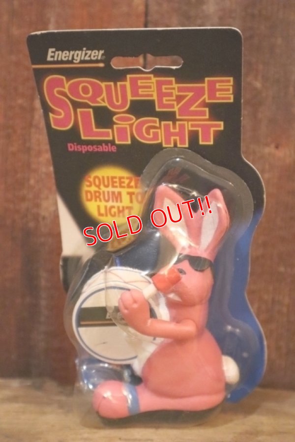 画像1: ct-250618-07 ENERGIZER BUNNY 1990's SQUEEZE LIGHT