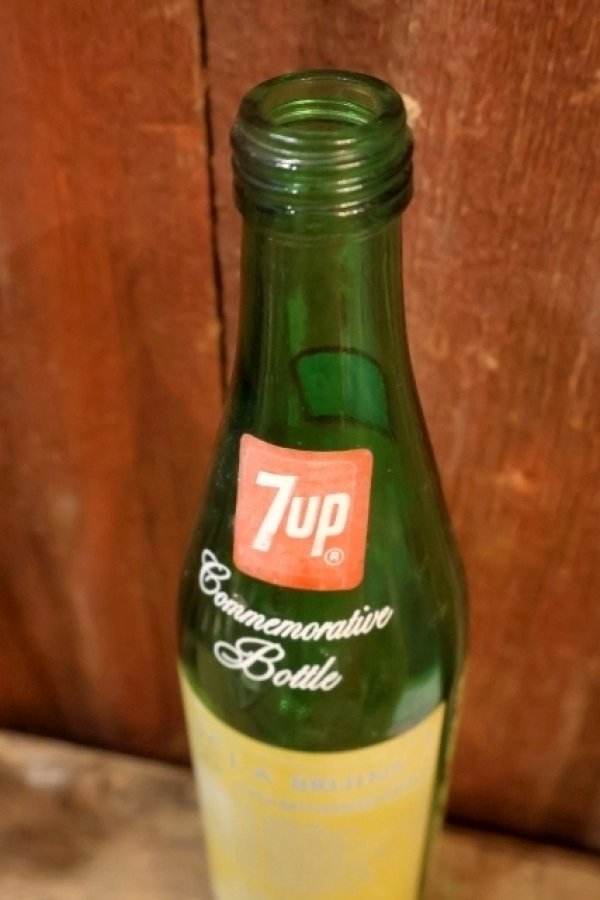 画像4: dp-250701-18  7 Up / UCLA BRUINS 1975 NCAA CHAMPION BOTTLE