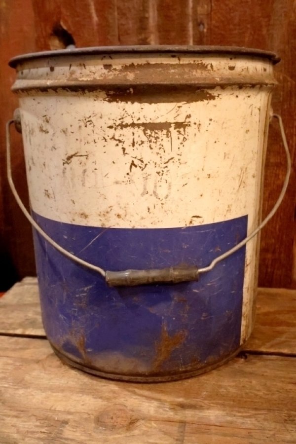 画像3: dp-250618-65 Mobil 1970's 5 U.S. GALLONS GREASE CAN