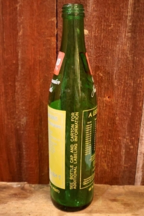 画像7: dp-250701-18  7 Up / UCLA BRUINS 1975 NCAA CHAMPION BOTTLE
