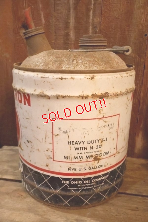 画像6: dp-250618-69 MARATHON V.E.P. 1960's 5 U.S. GALLONS MOTOR OIL CAN