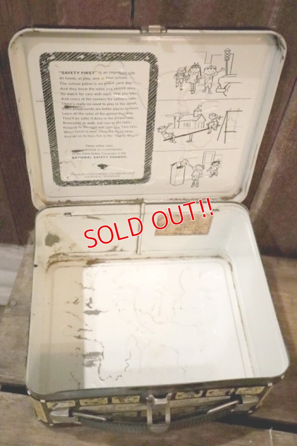 画像11: ct-250404-35 YOGI BEAT AND FRIENDS 1963 ALADDIN Metal Lunch Box