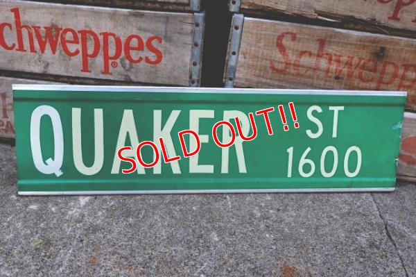 画像1: dp-250722-10 QUAKER STREET 1600 Road Sign