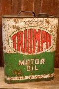 dp-250618-28 TRIUMPH 2 U.S.GALLONS MOTOR OIL CAN