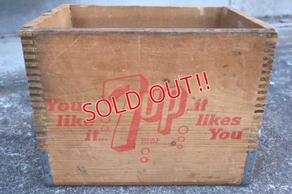 画像1: dp-250807-02 7 Up / 1960's-1970's Wood Crate Box