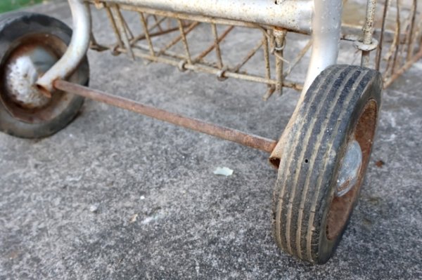 画像13: dp-250618-33 【※店頭ピックのみ】PEPSI-COLA 1950's Crate Carrier Dolly Cart