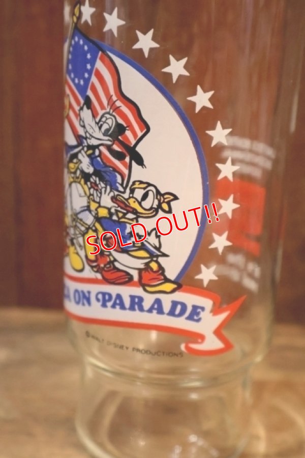 画像3: gs-250803-01 Disney 1970's "AMERICA ON PARADE" Glass