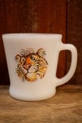 kt-250803-01 Esso Tiger / Fire-King 1960's D-Handle Mug