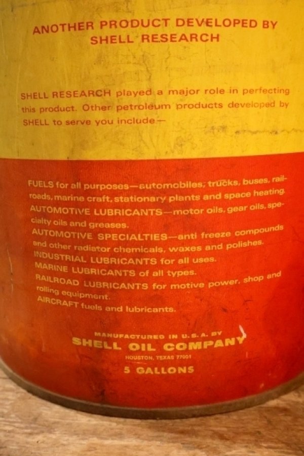 画像4: dp-250804-11 SHELL 1970's 5 U.S. GALLONS OIL CAN