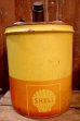画像1: dp-250804-11 SHELL 1970's 5 U.S. GALLONS OIL CAN (1)