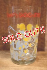 dp-250618-17 Bugs Bunny, Honey Bunny and Elmer Fudd / Welch's 1974 Glass