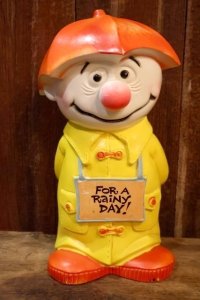 ct-250804-04 PLAY PAL PLASTIC. 1971 Marty "For A Rainy Day" Coin Bank