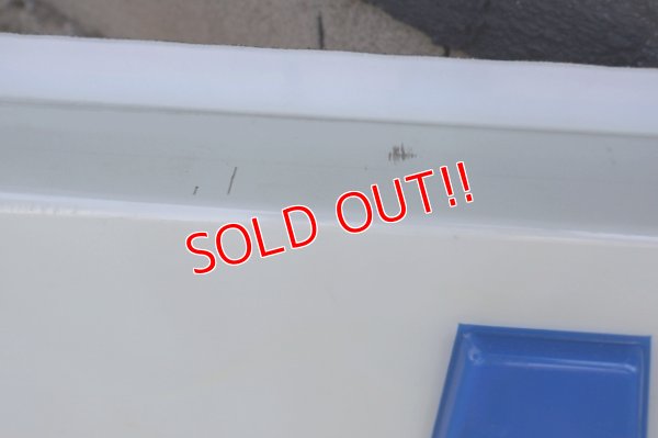 画像8: dp-250618-08 【※店頭ピックのみ】Mobil 1990's Embossed Gas Station Sign