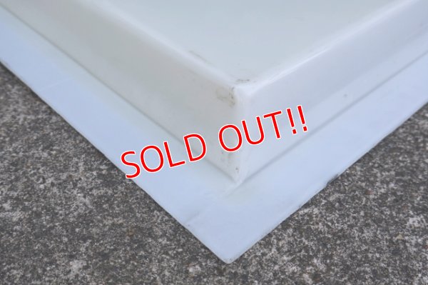 画像10: dp-250618-08 【※店頭ピックのみ】Mobil 1990's Embossed Gas Station Sign