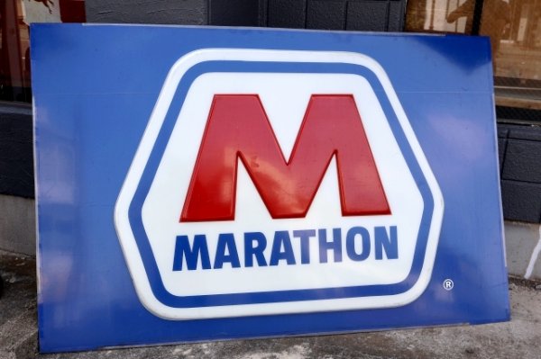 画像1: dp-250618-27 【※店頭ピックのみ特価品】MARATHON 1990's-2000's / Huge Gas Station Sign