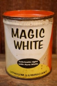 dp-250618-28 STEWART-WARNER CORPORATION MAGIC WHITE LITHIUM LUBRICANT CAN