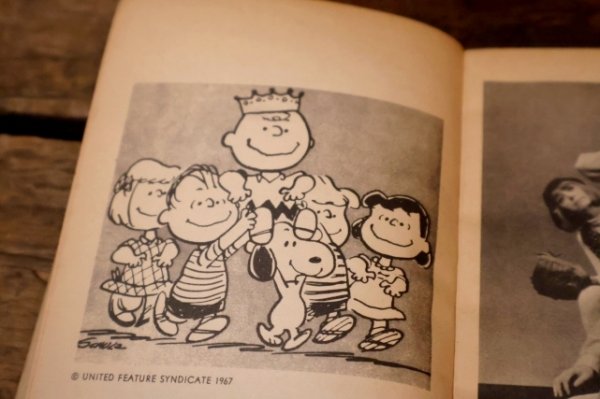 画像3: ct-220801-48 PEANUTS / 1970's Musical Book  "YOU'RE A GOOD MAN, CHARLIE BROWN"