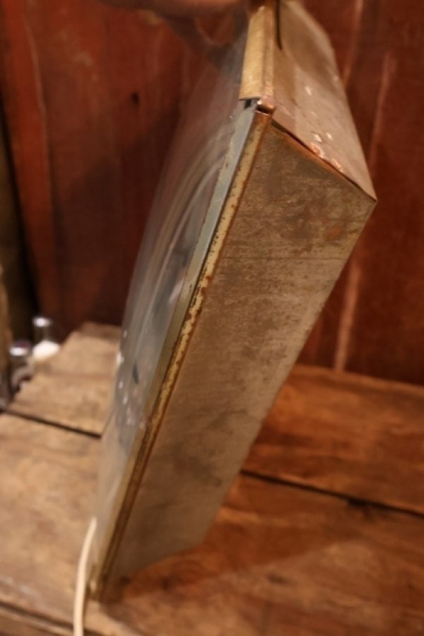 画像12: dp-250618-19 WOLF'S HEAD MOTOR OIL & LUBES 1960's PAM CLOCK