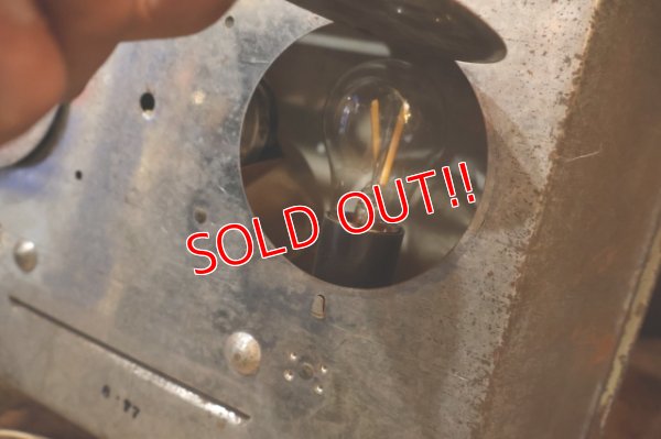 画像15: dp-250618-19 WOLF'S HEAD MOTOR OIL & LUBES 1960's PAM CLOCK