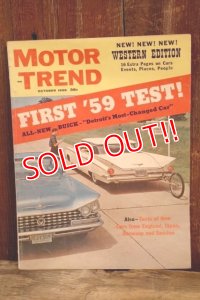 dp-250803-11 MOTOR TREND MAGAZINE OCTOBER 1958