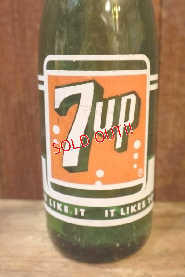 画像2: dp-250930-05 7 Up 1960's 12 FL. OZ. Bottle