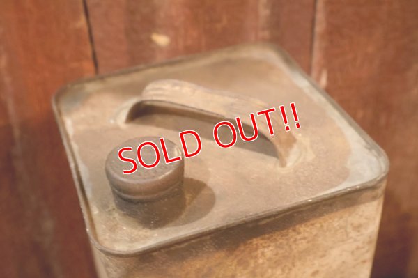 画像8: dp-251008-01 VACUUM OIL COMPANY Mobiloil GARGOYLE 1920's 1 U.S. GALLON CAN