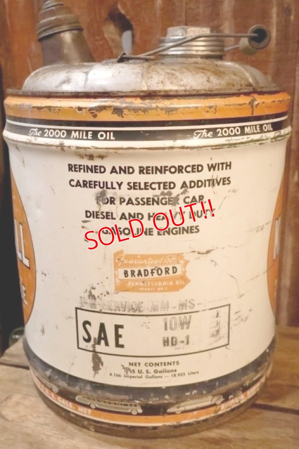 画像4: dp-251008-79 KENDALL 1950's  The 2000 MILE OIL 5 U.S. GALLONS MOTOR OIL CAN