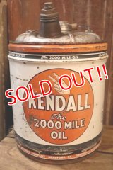 dp-251008-79 KENDALL 1950's  The 2000 MILE OIL 5 U.S. GALLONS MOTOR OIL CAN