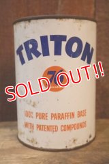 dp-251008-79 UNION 76 TRITON 1950's 1 U.S. Quart Motor Oil Can