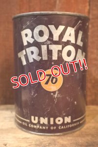 dp-251008-79 UNION 76 ROYAL TRITON 1950's 1 U.S. Quart Motor Oil Can