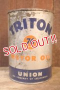 dp-251008-79 UNION 76 TRITON 1950's 1 U.S. Quart Motor Oil Can