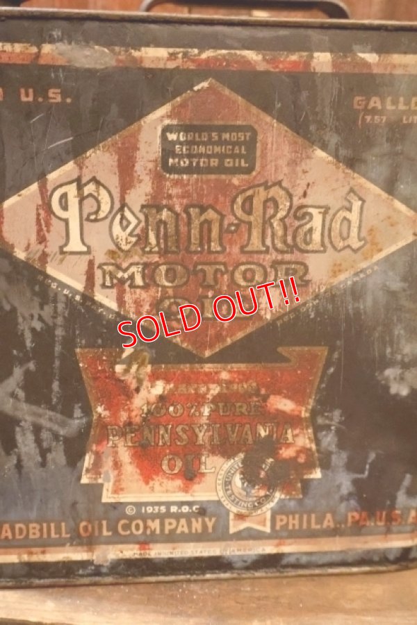 画像2: dp-251008-61 RADBILL OIL COMPANY 1930's-1940's Penn-Rad MOTOR OIL TWO U.S. GALLONS CAN