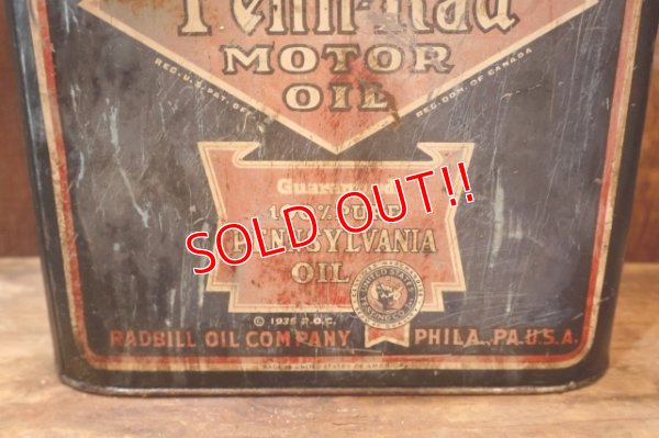 画像4: dp-251008-61 RADBILL OIL COMPANY 1930's-1940's Penn-Rad MOTOR OIL TWO U.S. GALLONS CAN
