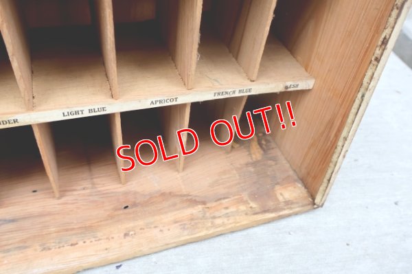 画像14: dp-251008-12 MONROE CHEMICAL COMPANY 1930's PUTNAM DYES-TINTS DISPLAY RACK