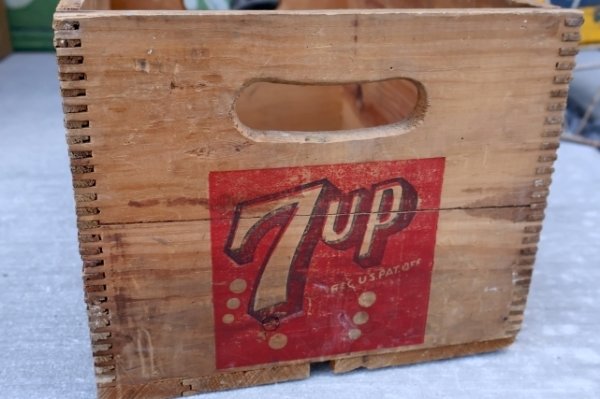 画像9: dp-251010-02 7 Up 1950's Wood Box