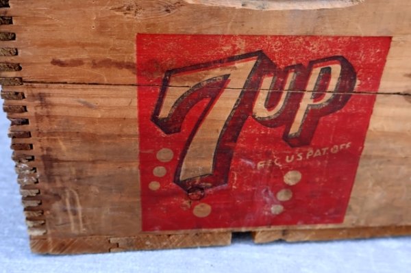画像10: dp-251010-02 7 Up 1950's Wood Box