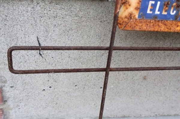 画像4: dp-251008-08 GENERAL ELECTRIC 1960's-1970's LIGHT BULBS W-sided Metal Sign