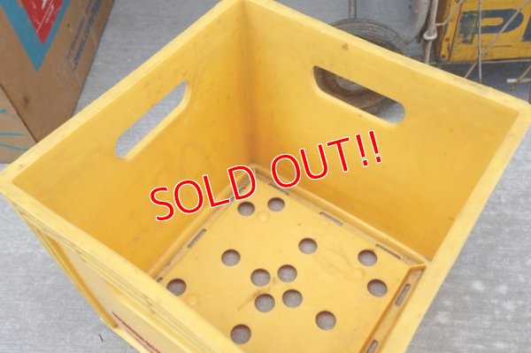 画像10: dp-251010-01 McDonald's 1960's-1970's Plastic Milk Crate