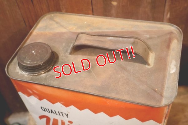 画像7: dp-251008-87 Wigwam EASTERN MOTOR OIL 2 U.S. GALLONS CAN