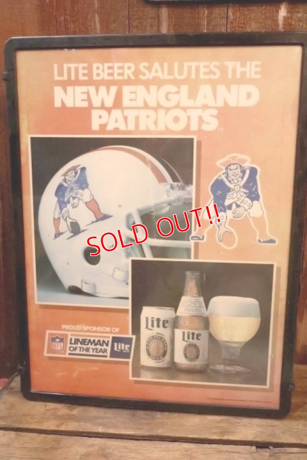 画像1: dp-251008-11 New England Patriots × Lite Beer 1980's-1990's Plastic Sign