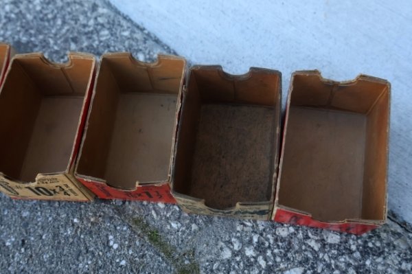 画像14: dp-251010-04 HUNCKLER PRODUCTS INC., 1960's PIK-A-NUT PAK ASSORTMENT METAL DISPLAY RACK