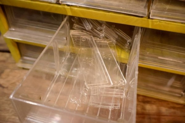 画像8: dp-250701-19 Weatherhead 1970's Metal Auto Parts Cabinet