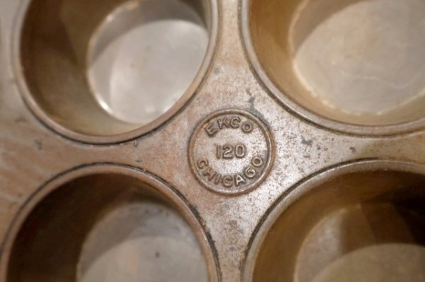 画像2: dp-250205-101 ECKO VINTAGE METAL MOLD