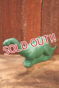 ct-251105-22 Sinclair / 1950's-1960's "DINO" Plastic Coin Bank