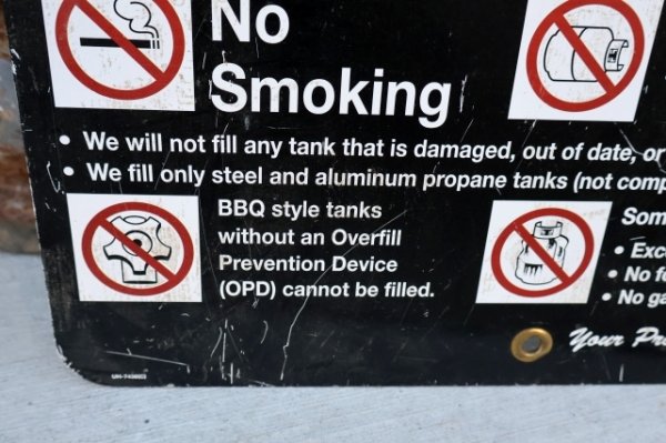 画像7: dp-251008-43 U-HAUL 2014 PROPANE STATION SIGN