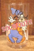 gt-250618-17 Goofy 1990's Glass