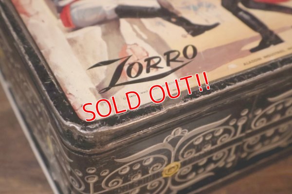 画像10: ct-251105-19 The Mask of Zorro / ALADDIN 1958 Metal Lunch Box w/ Bottle