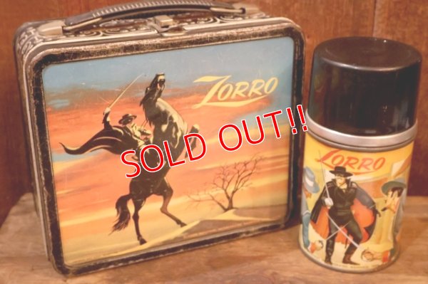 画像1: ct-251105-19 The Mask of Zorro / ALADDIN 1958 Metal Lunch Box w/ Bottle