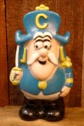 ct-251105-24 QUAKER OATS / Cap'n Crunch 1970's Coin Bank